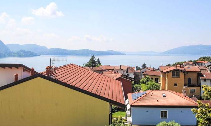 Cissano House | Stunning private villa for 11 people with WIFI, TV, balcony and pets allowed