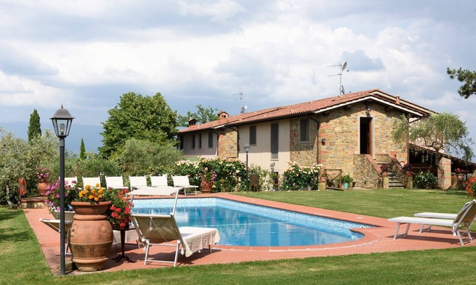 Cavriglia Villa | Stunning private villa with A/C, private pool, WIFI, hot tub, TV, patio, panoramic view, parking