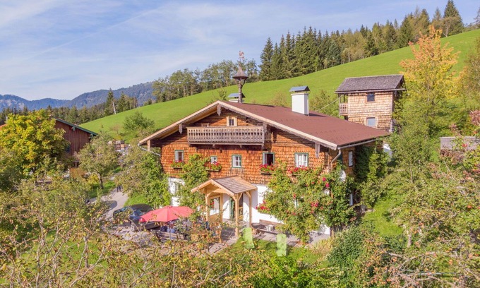 Abtenau Villa | Stunning private villa for 12 guests with WIFI and TV
