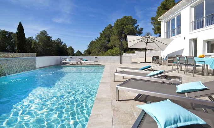 Casas de Torrat House | Stunning private villa for 8 guests with WIFI, A/C, private pool, TV, terrace and parking
