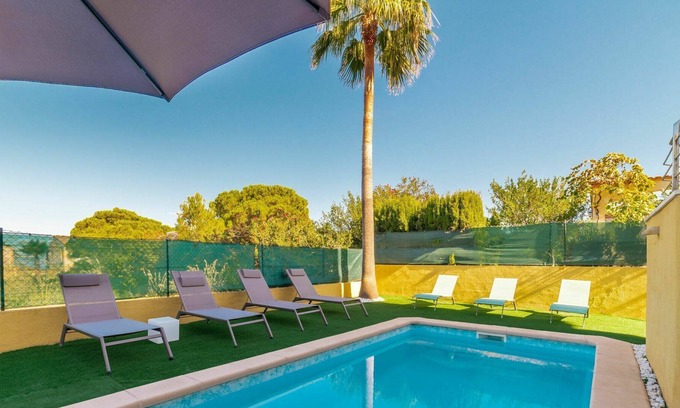 Urbanizacion Mont Ferrutx Villa | Stunning private villa for 8 people with WIFI, A/C, hot tub, private pool, TV, patio and parking