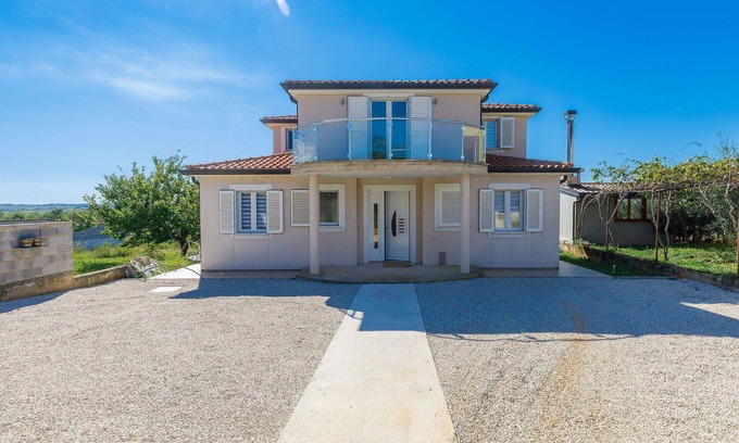 Vilanija House | Stunning private villa for 8 people with A/C, private pool, WIFI, TV, terrace and parking