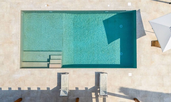 Collemezzano Villa | Stunning private villa with WIFI, A/C, hot tub, private pool, terrace, panoramic view and parking