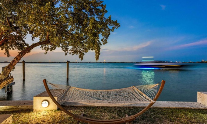 Venetian Islands Villa | Stunning Sanctuary with Wide Bay Views and Dock