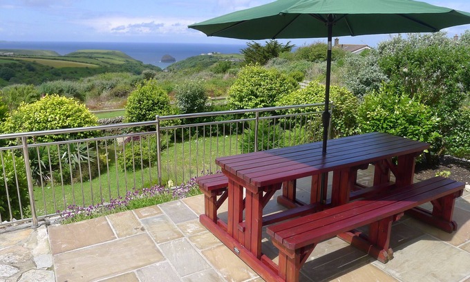 Trewarmett House | Stunning Sea Views from Tintagel House