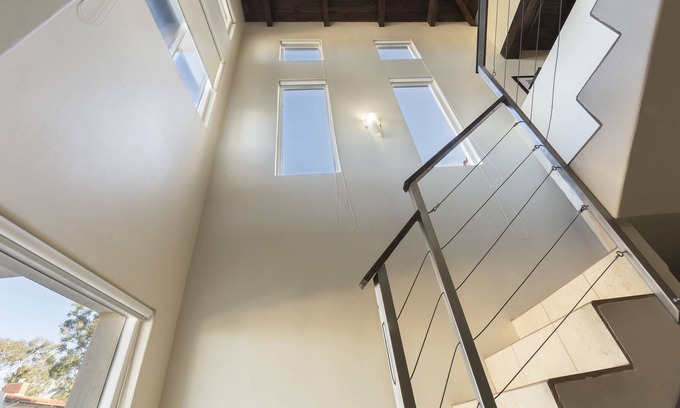 Salsipuedes House | Stunning, spacious 6 BD/4.5 bath home on golf course with beautiful ocean views