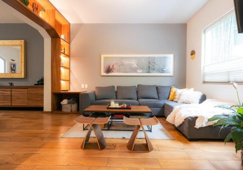 Hipodromo Villa | Stunning Townhouse in Condesa with private terrace