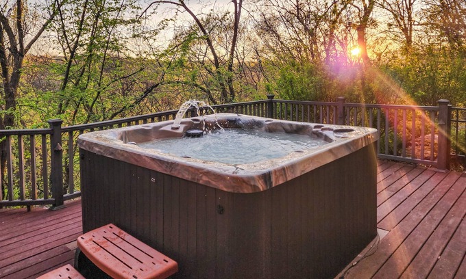 The Galena Territory House | Stunning Valley Views 6BD Retreat w/Ensuites