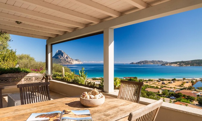 Porto Taverna Apartment | Stunning view near the beach with large panoramic veranda MOLARA house