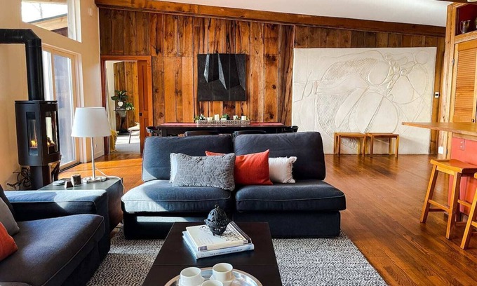 Bakersville Cabin | Stunning Views: 2 King Suites+Fire Pit+Fast Fiber Optic Internet