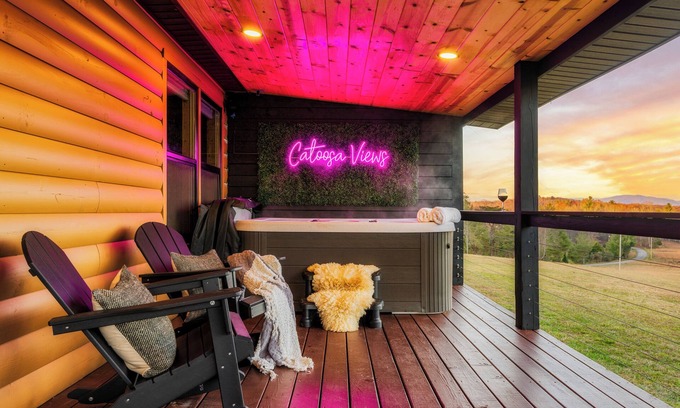 Wartburg Cabin | Stunning Views! Tower & HotTub