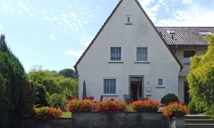 Luegde House | Stunning villa for 4 people with WIFI, TV, terrace and panoramic view