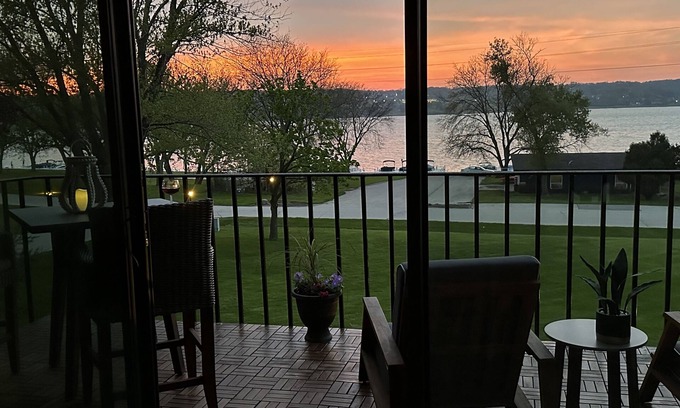 Lake Geneva Condo | Stunning Waterfront views & cozy fireplace on the shores of Lake Como. King bed.