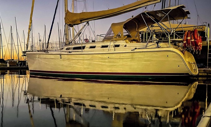 Double Bay Boat Rental | STUNNING YACHT IN DOUBLE BAY