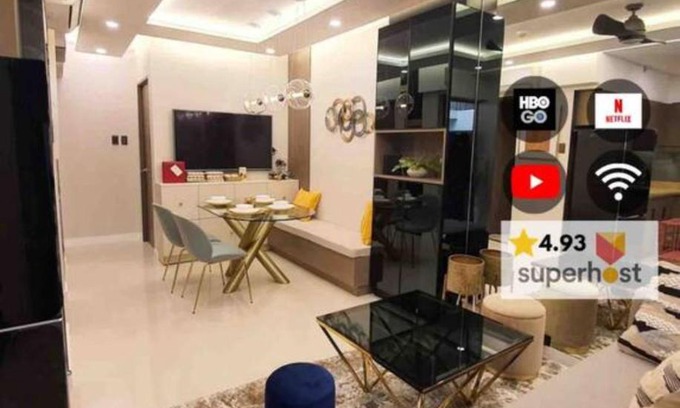 Taguig Apartment | Stylish 2 Bedroom Condo Near BGC and Airport with Fast WiFi