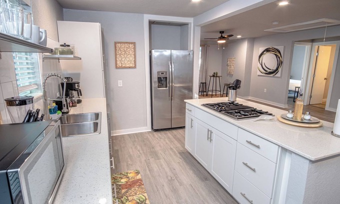 Denver Heights Cottage | Stylish 4 Br/2ba Renovated Home Near Downtown