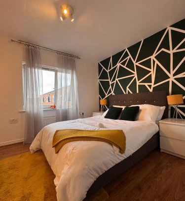 Chorlton-on-Medlock House | Stylish 4bd Townhouse - City Centre - O2 Apollo