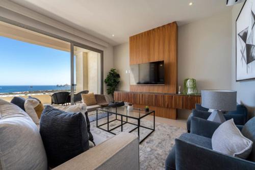 El Tezal Apartment | Stylish and Modern New 2BR Condo with Ocean Views