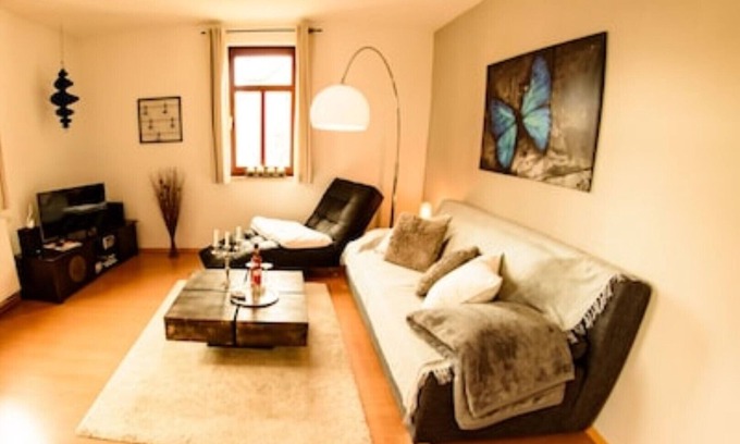 Weisser Hirsch Condo | Stylish apartment on the Weißer Hirsch with its own roof terrace