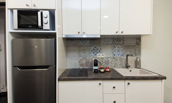 Kallithea Apartment | Stylish Athinas House in Kallithea