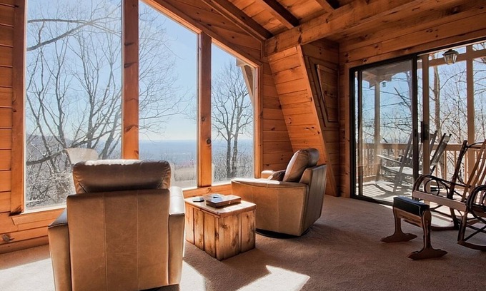 Tate Cabin | Stylish Bent Tree Home w/spectacular views in resort community!
