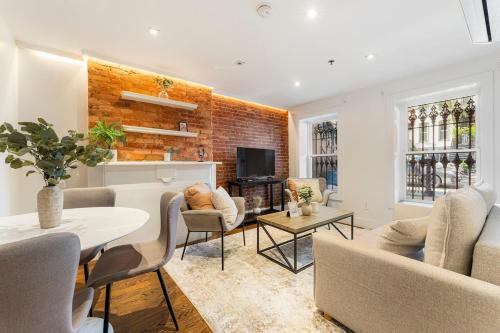 Bedford-Stuyvesant Apartment | Stylish Brooklyn Getaway, 1BR plus Kitchen