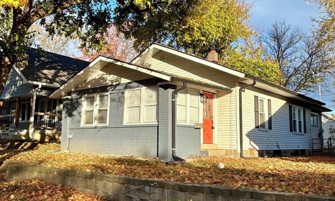 Irvington House | Stylish Bungalow - Close to Downtown - Pet Friendly - Easy Access to Highways