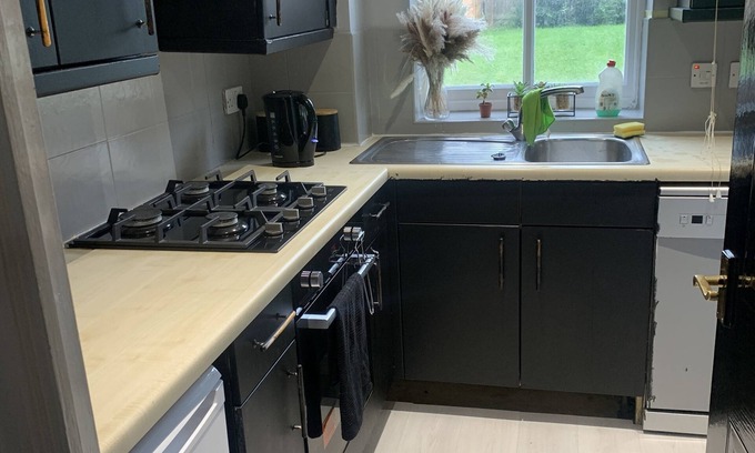 Haughton-le-Skerne House | Stylish Darlington Townhouse w private garden, 3 Beds & Near Town Centre