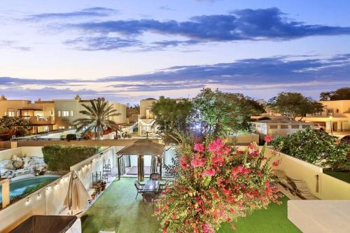 Dubai Apartment | Stylish Dubai Villa Near JBR, Marina, Malls & Metro