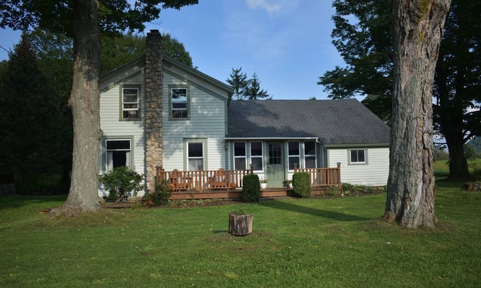 Little Valley House | Stylish Farmhouse Retreat - Just Three Minutes From Ellicottville!