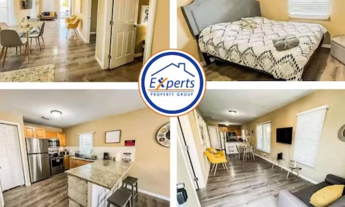 Temple Crest House | Stylish Getaway near Buschgardens