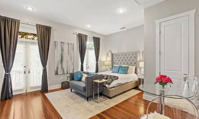 Beach Institute Apartment | Stylish, Historic District Studio, Romantic & Private