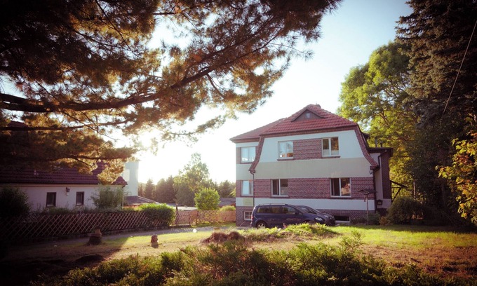 Friedrichsbrunn House | Stylish holiday home with sauna and large garden for groups of up to 9 people.
