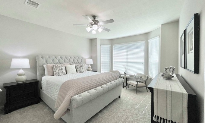 Spring House | Stylish Home in The Woodlands