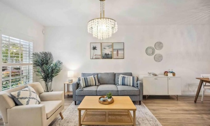 Sabal Harbour House | Stylish Home w/Heated Pool 25 min from Anna Maria, Bradenton Beach