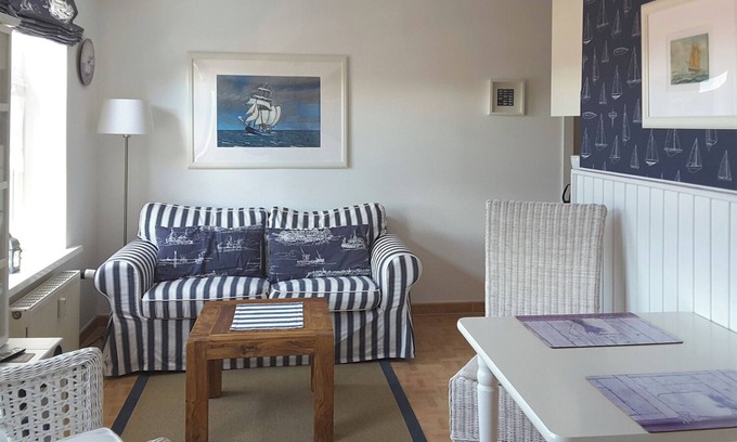 Ostseebad Prerow Apartment | stylish little apartment f. 2 pers., Central, incl. Bed linen u. Towels, Wi-Fi