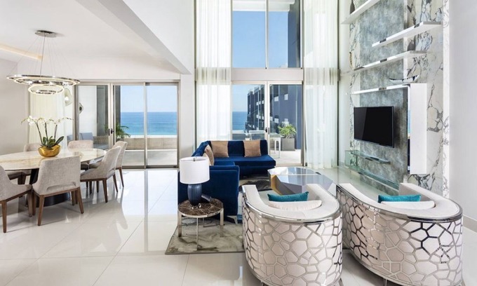 Santa Rosa Apartment | Stylish Luxury 3-Bdroom Loft in Premium Mexico Location - SPACE AVAILABLE BOOKIN