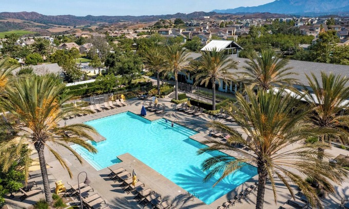 Rancho Mission Viejo House | Stylish OC Getaway w/Loft, Backyard Fireplace, Near Dana Point & Laguna