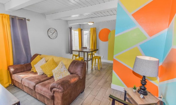 Northeast Reno House | Stylish One-Bedroom Unit with Easy Ground Access