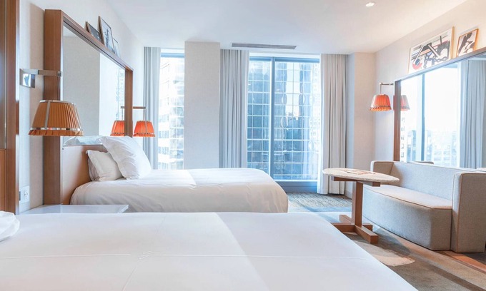 Downtown Seattle Hotel | Stylish Room With 2 Queen Beds Near Pike Place Market and Pioneer Square