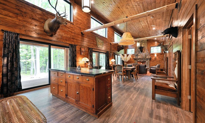 Hayward Cabin | Stylish Signature Lodge, nestled in the Forest, with Teal Lake views