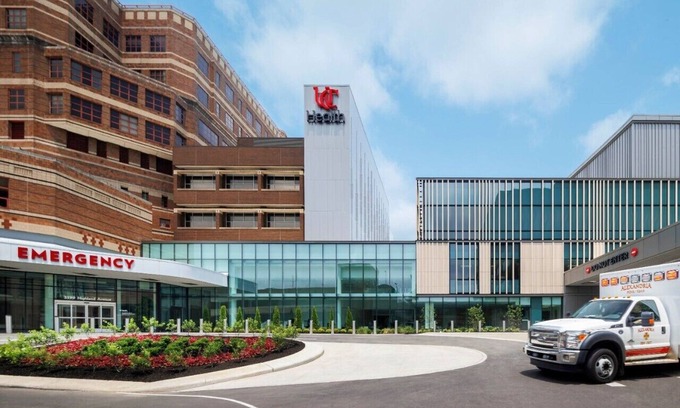Hyde Park House | Stylish Stay in Cincy Hospitals