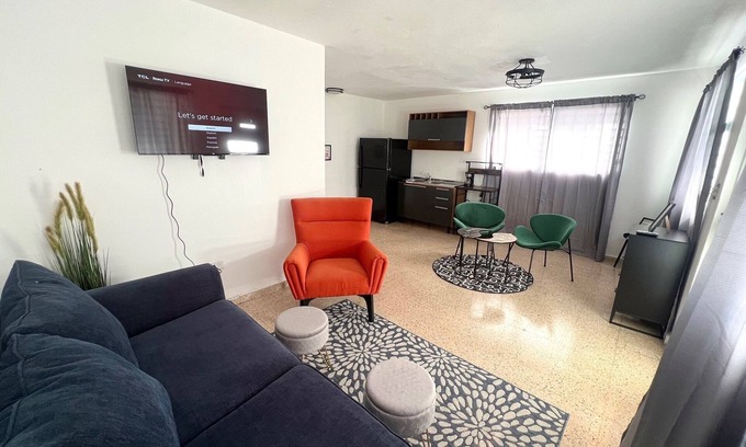 Sabana Abajo Apartment | Stylish Studio Retreat with Private Entrance and Enchanting Garden