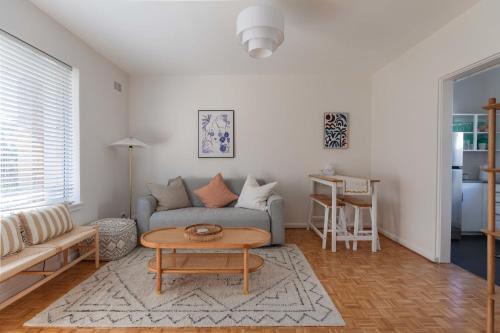 North Bondi Apartment | Stylish Sun Drenched North Bondi Beach Oasis