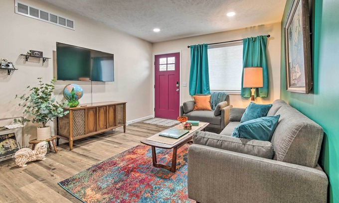 Normal House | Stylish Vacation Rental - Walk to ISU!