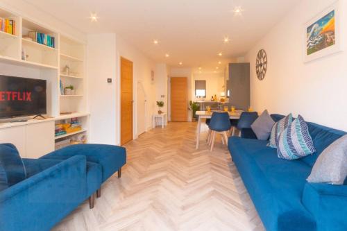 Westgate-on-Sea House | Stylish Westgate-on-sea Haven Near Beach By Adliv