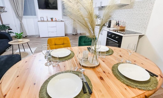 Sighisoara Apartment | SubCetate