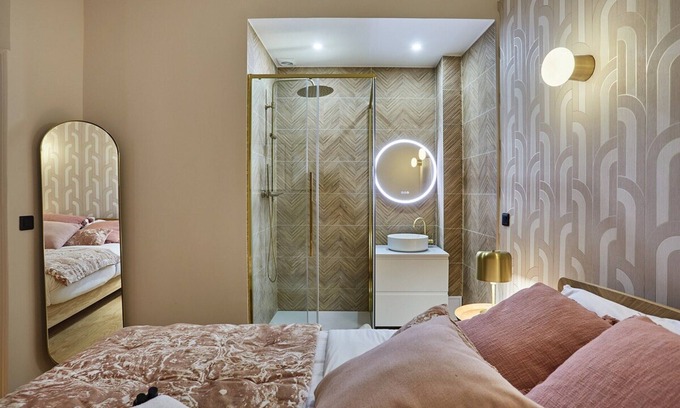 Paris City Center Apartment | Sublime Apartment Beaubourg/le Marais