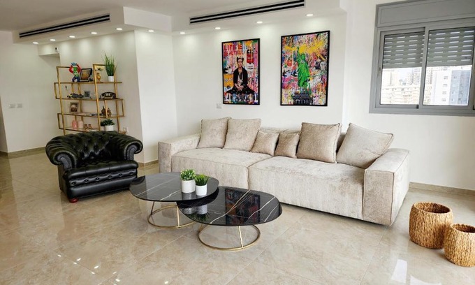 Ashkelon Apartment | Sublime