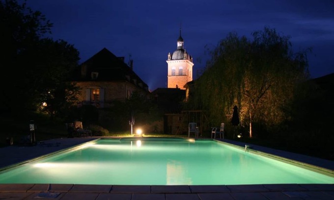 Prudhomat House | Sublime mansion of the XXVIIIth + dependence